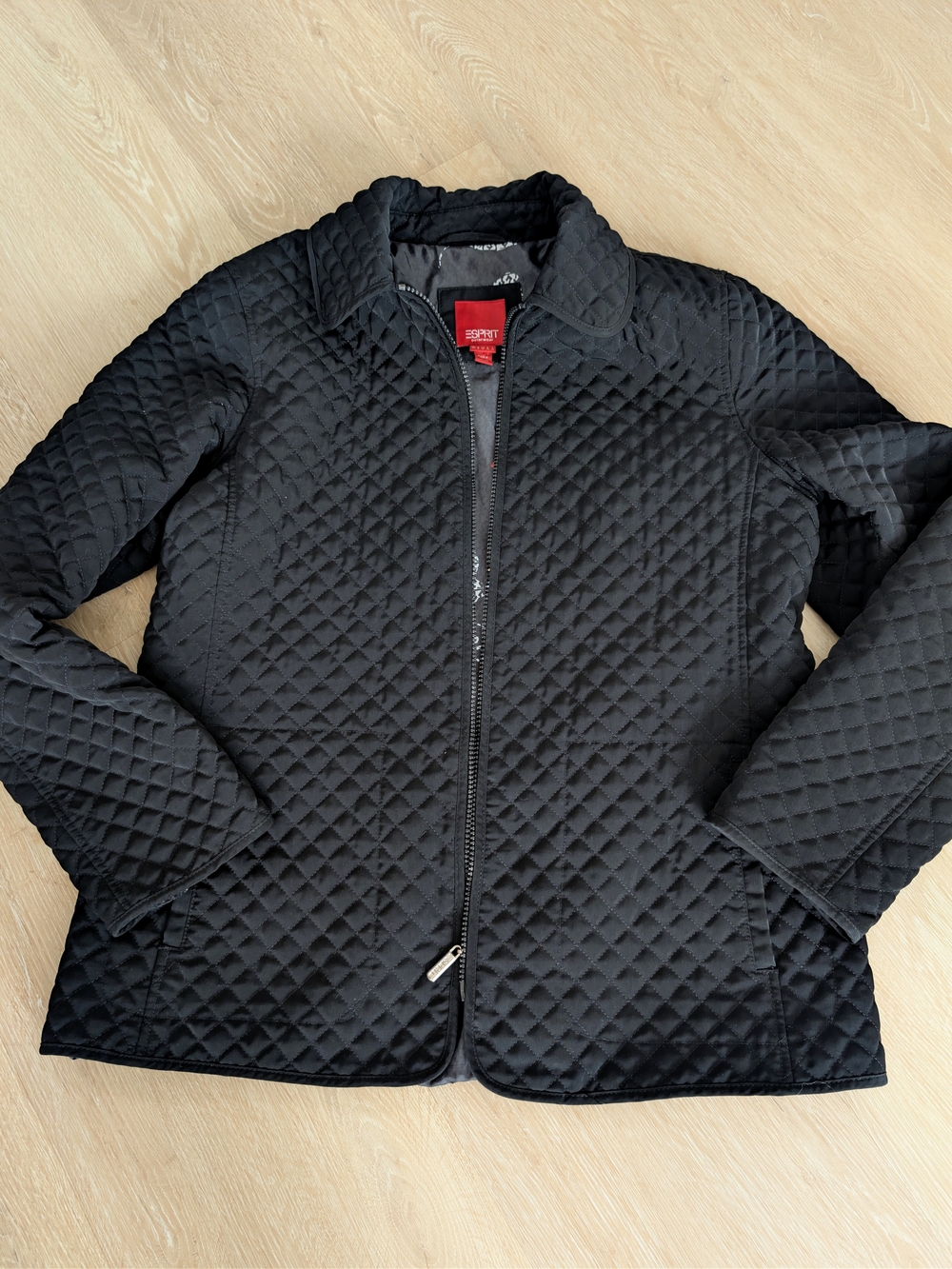 Esprit Black Quilted Jacket Large Lightweight Woman's Zip Up Coat
